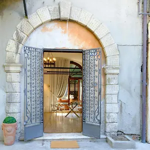 Due Archi-nel Cuore Del Centro Apartament