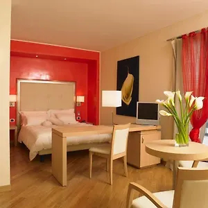 Otel Europa, Padova